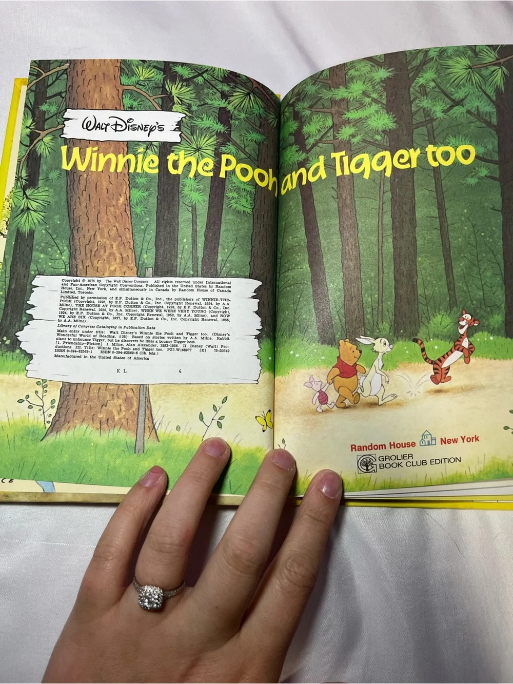 Vintage 1975 Walt Disney Winnie the Pooh & Tigger Too HC Random House Grolier